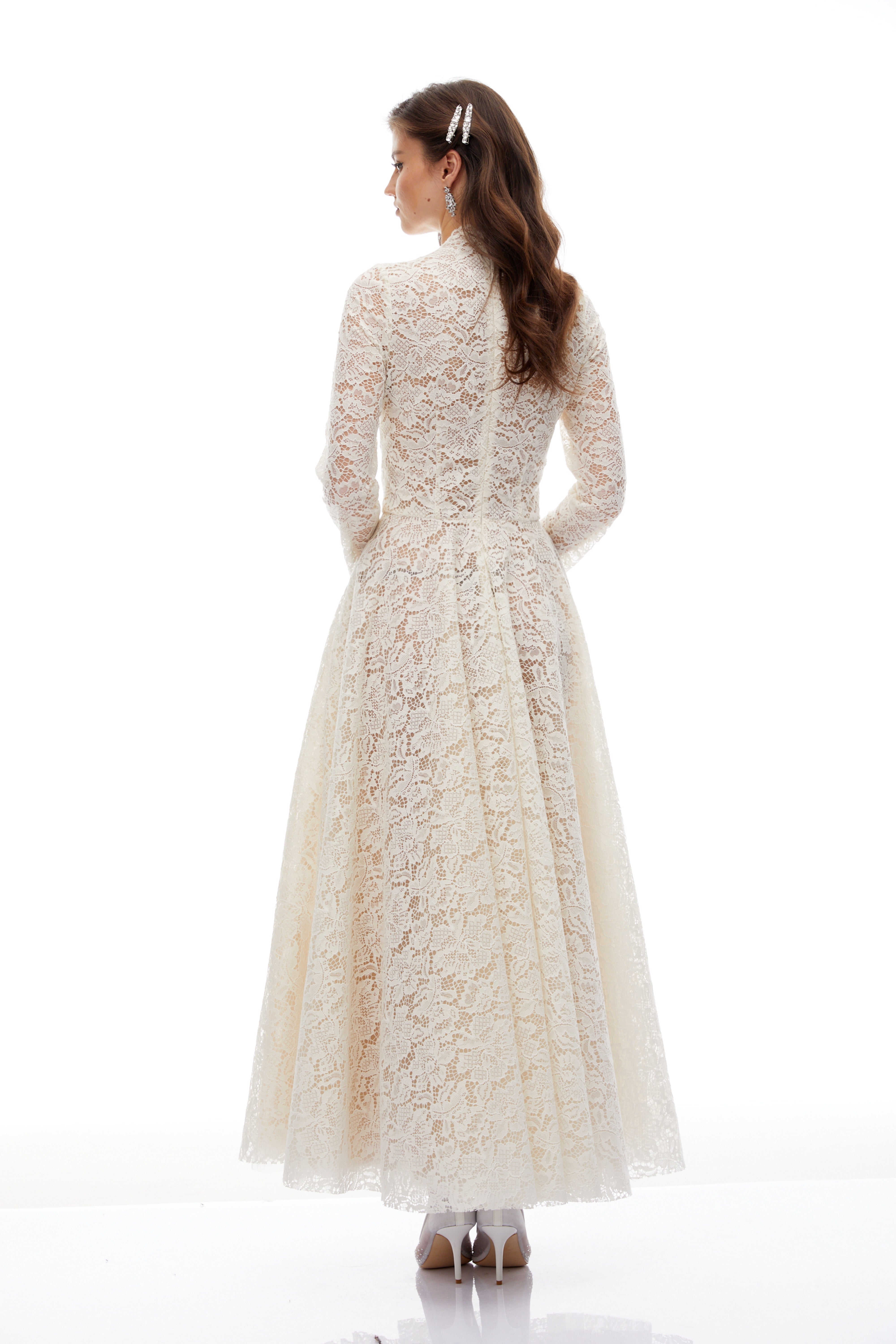 Oliana Ivory Lace Maxi Gown (Final Sale)