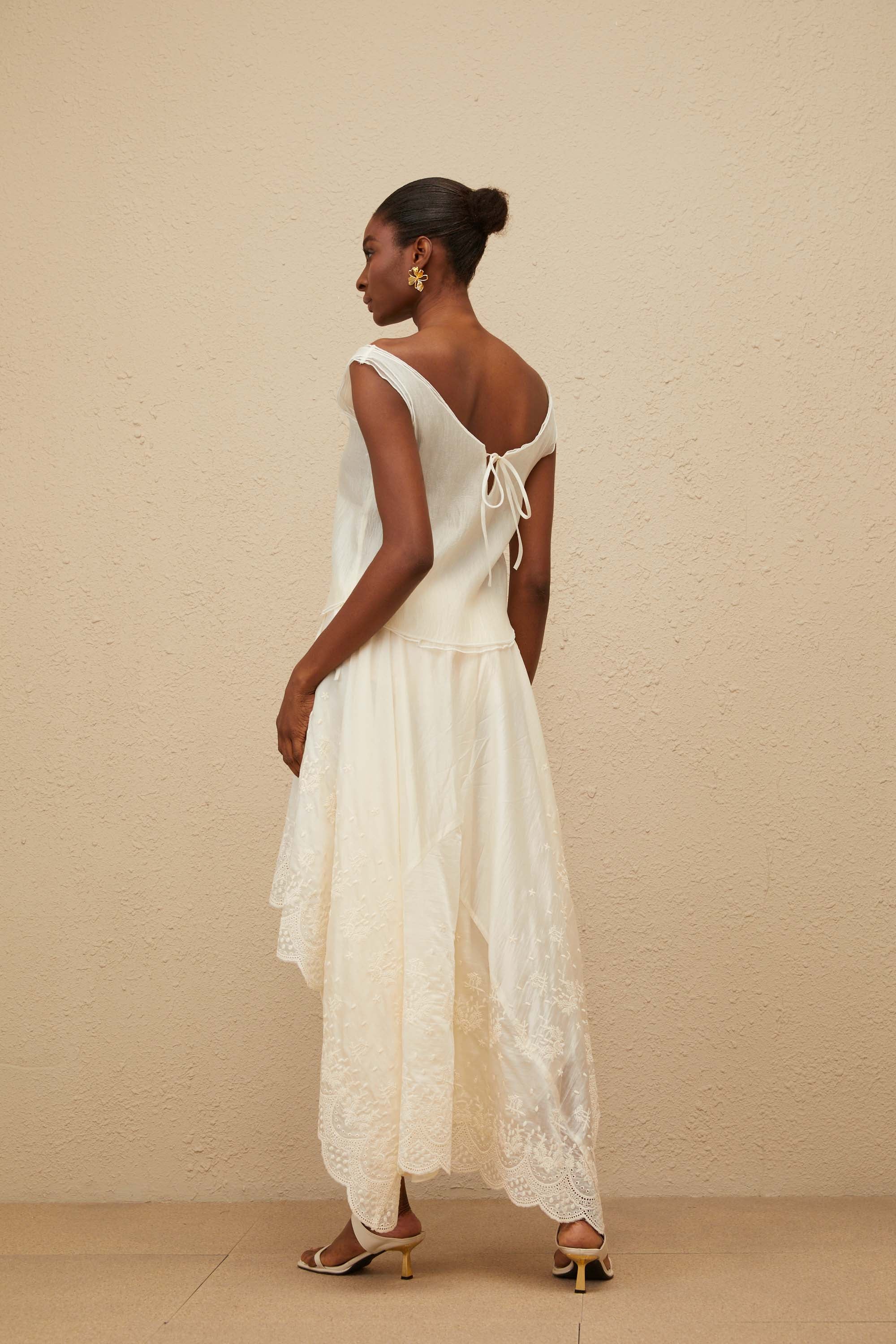 Éthérée Neutral Lace Trim Top & Skirt Set (Final Sale-US Only)