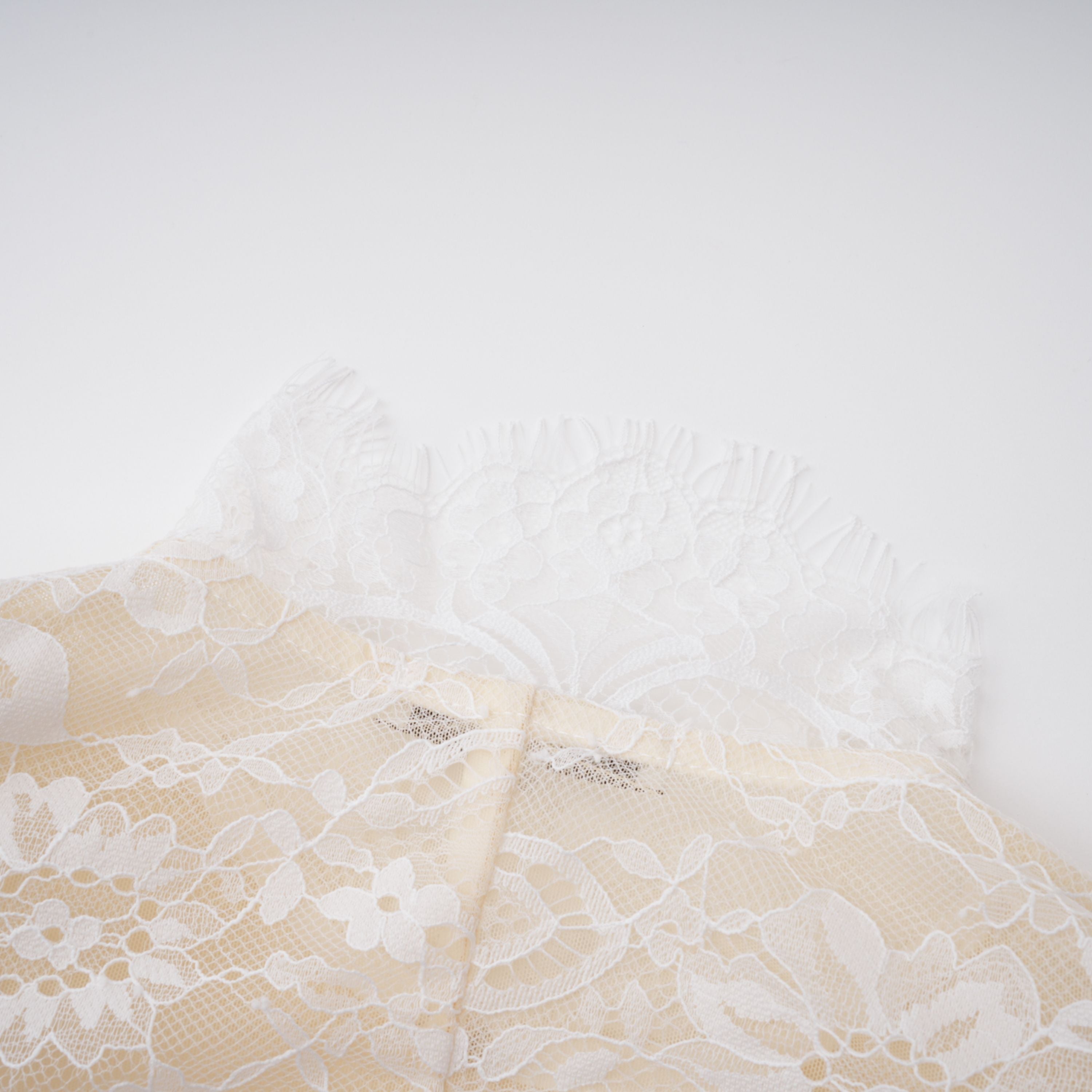 Adèle White Puff Floral Blouse & Mermaid Skirt Set (Final Sale-US Only)