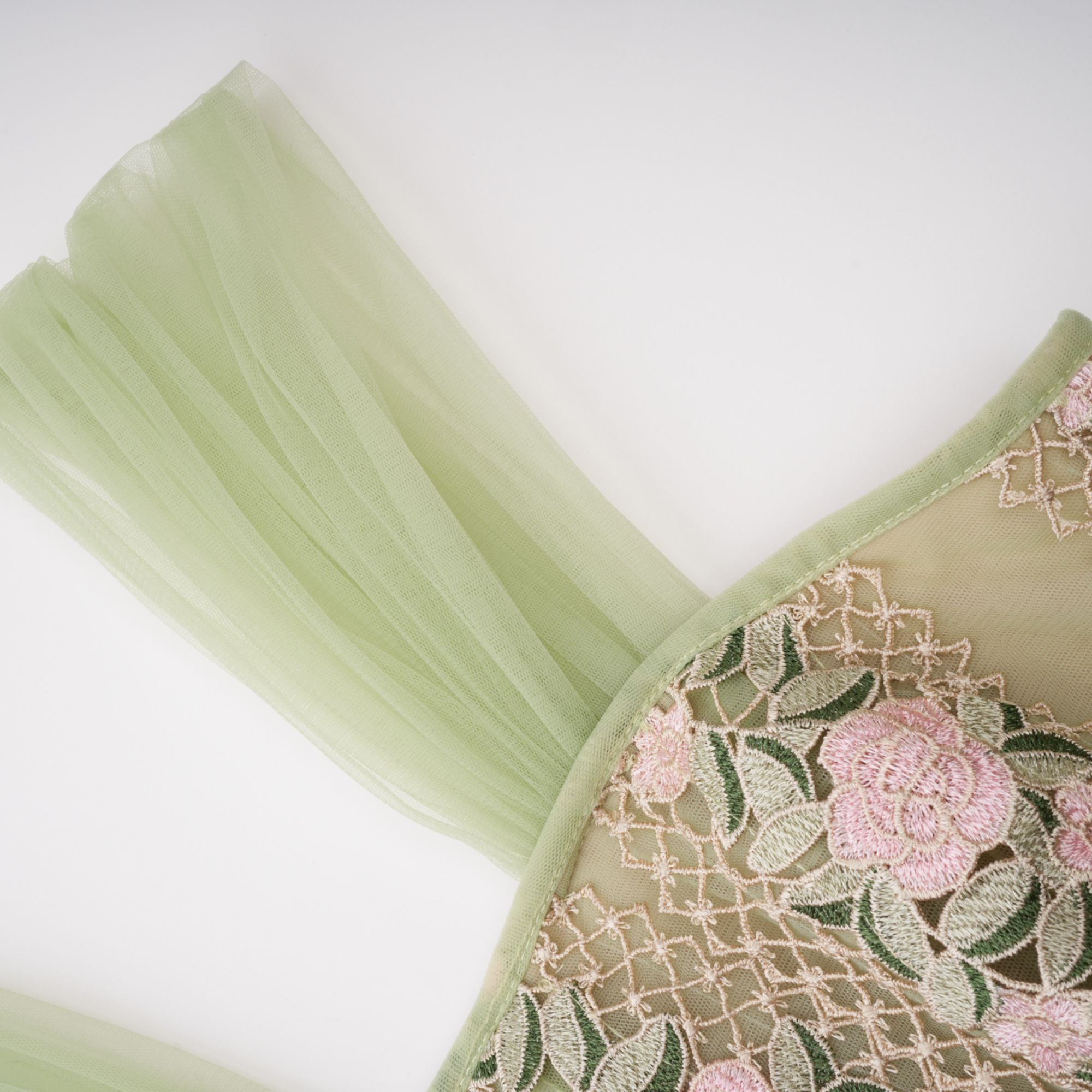 Eleni Green Tulle Panel Floral Midi Dress (Final Sale-US Only)