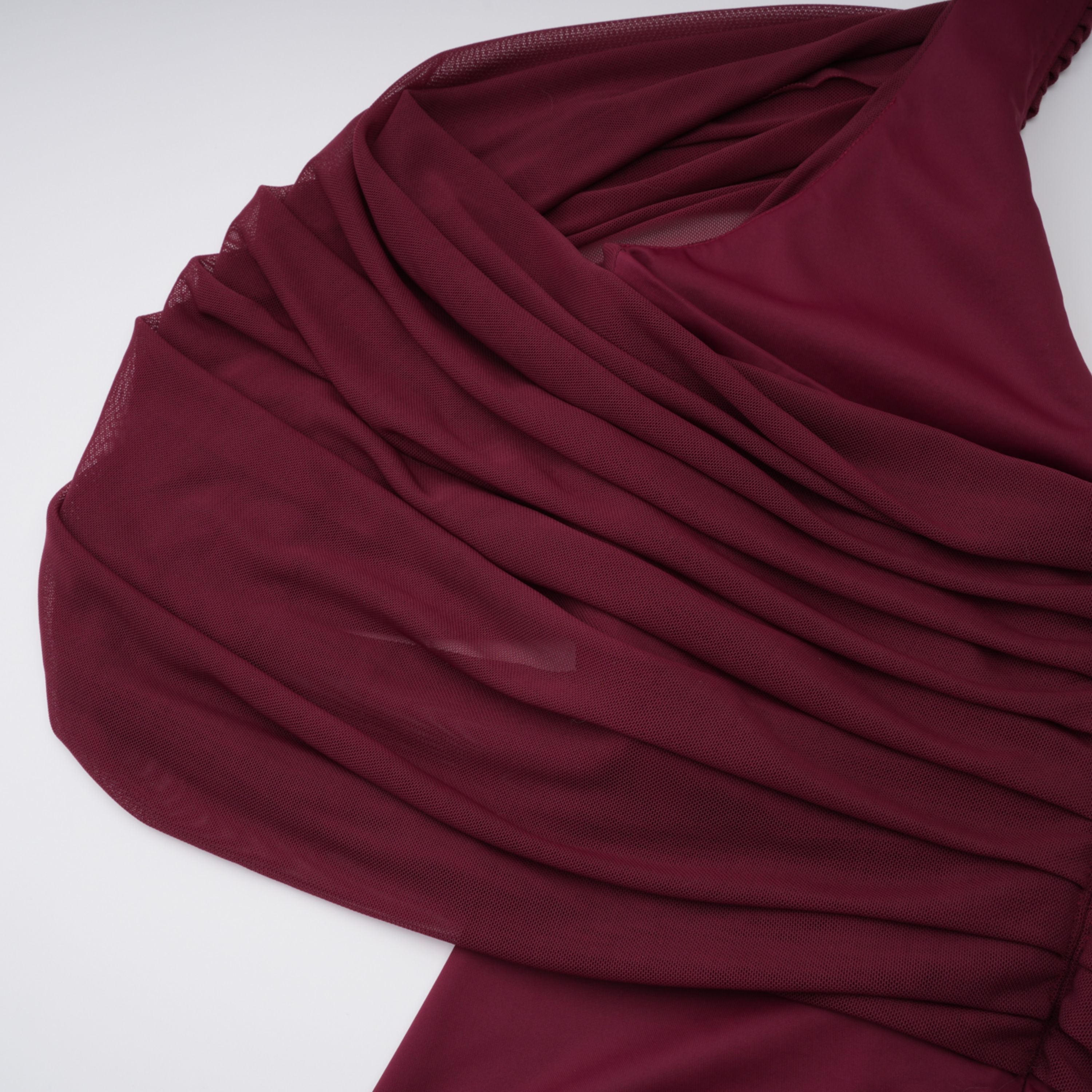 Eléa Red Cold Shoulder Draped Maxi Dress