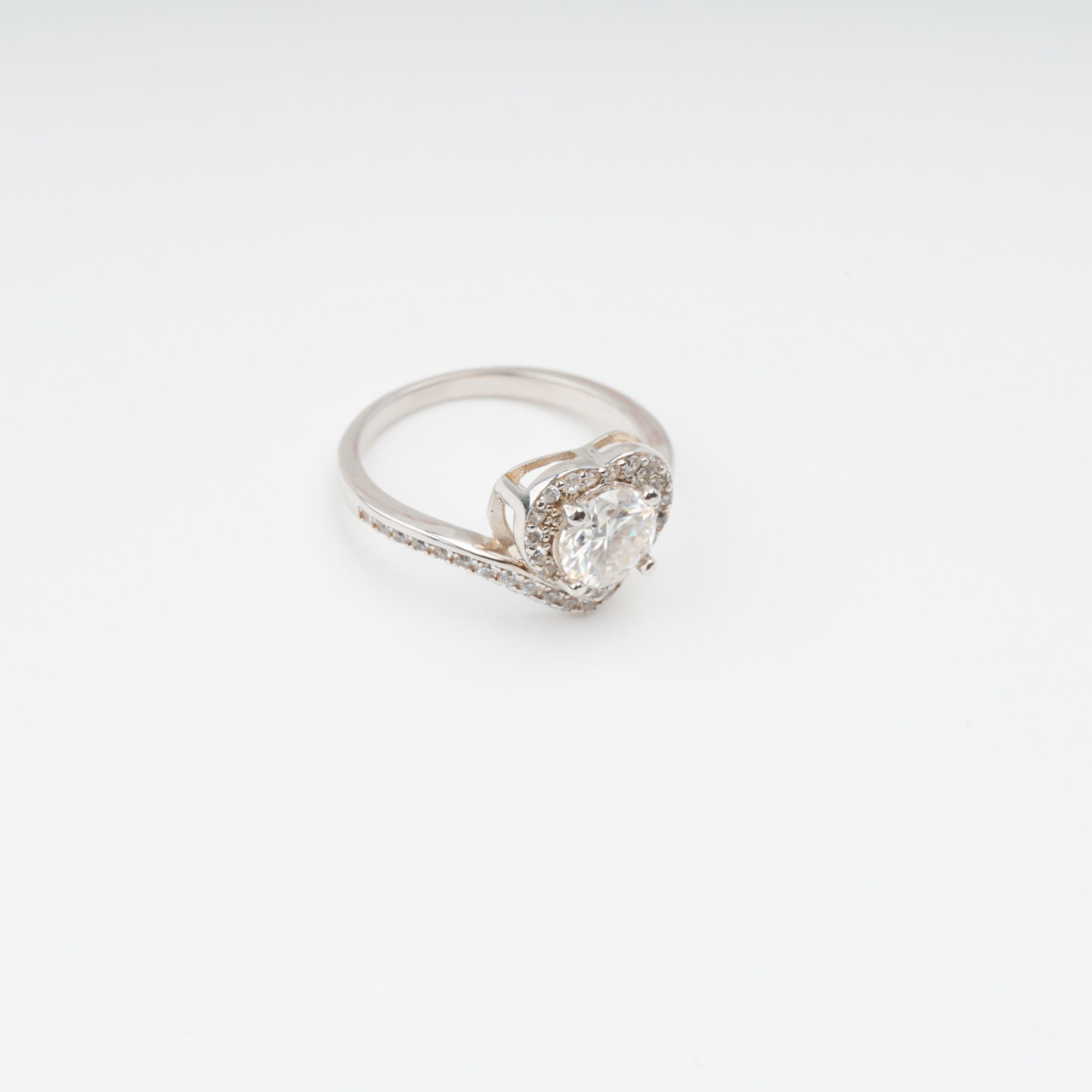 Révérence Heart Shaped Sterling Silver Ring (Final Sale)