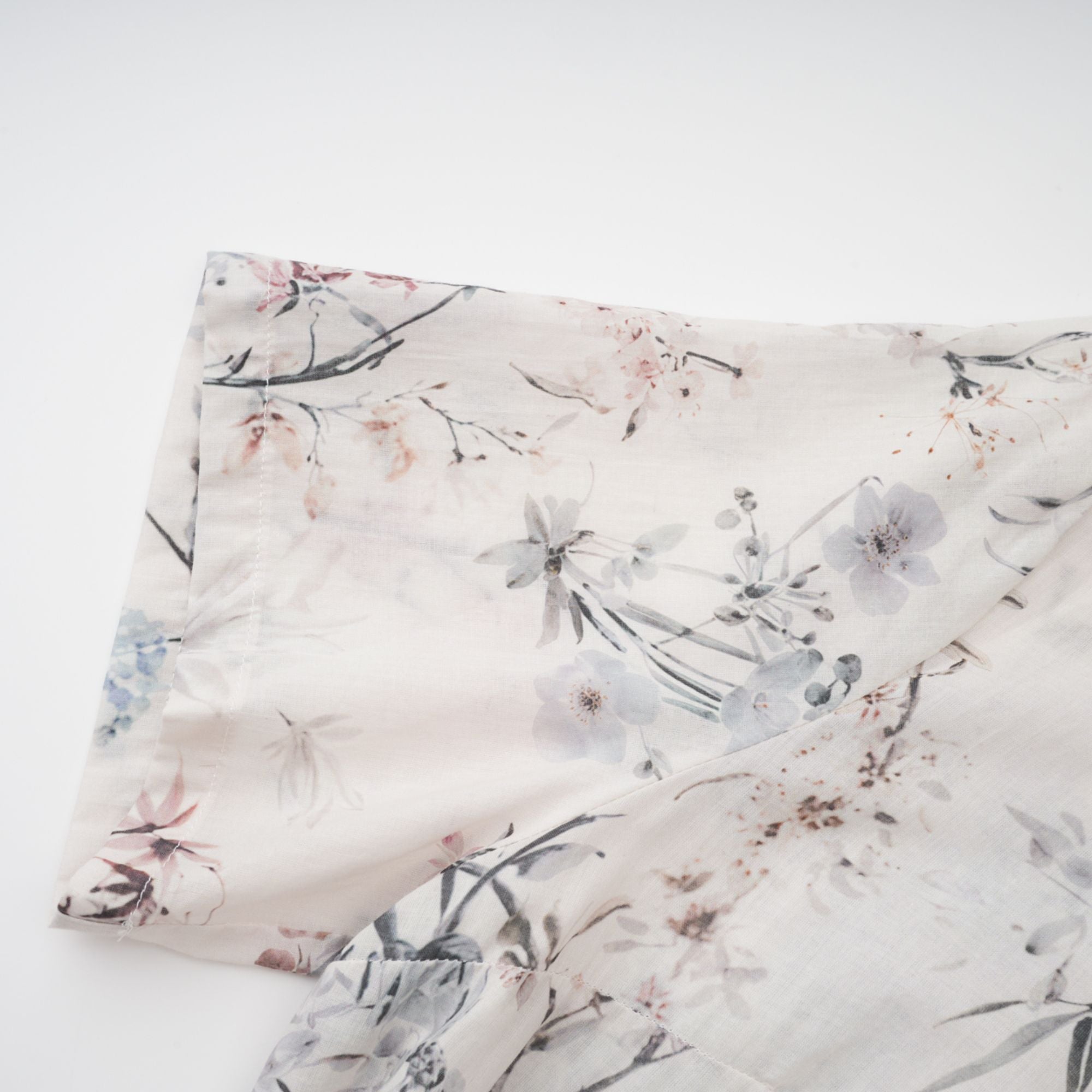 Héloïse White Floral Print Summer Midi Dress (Final Sale)