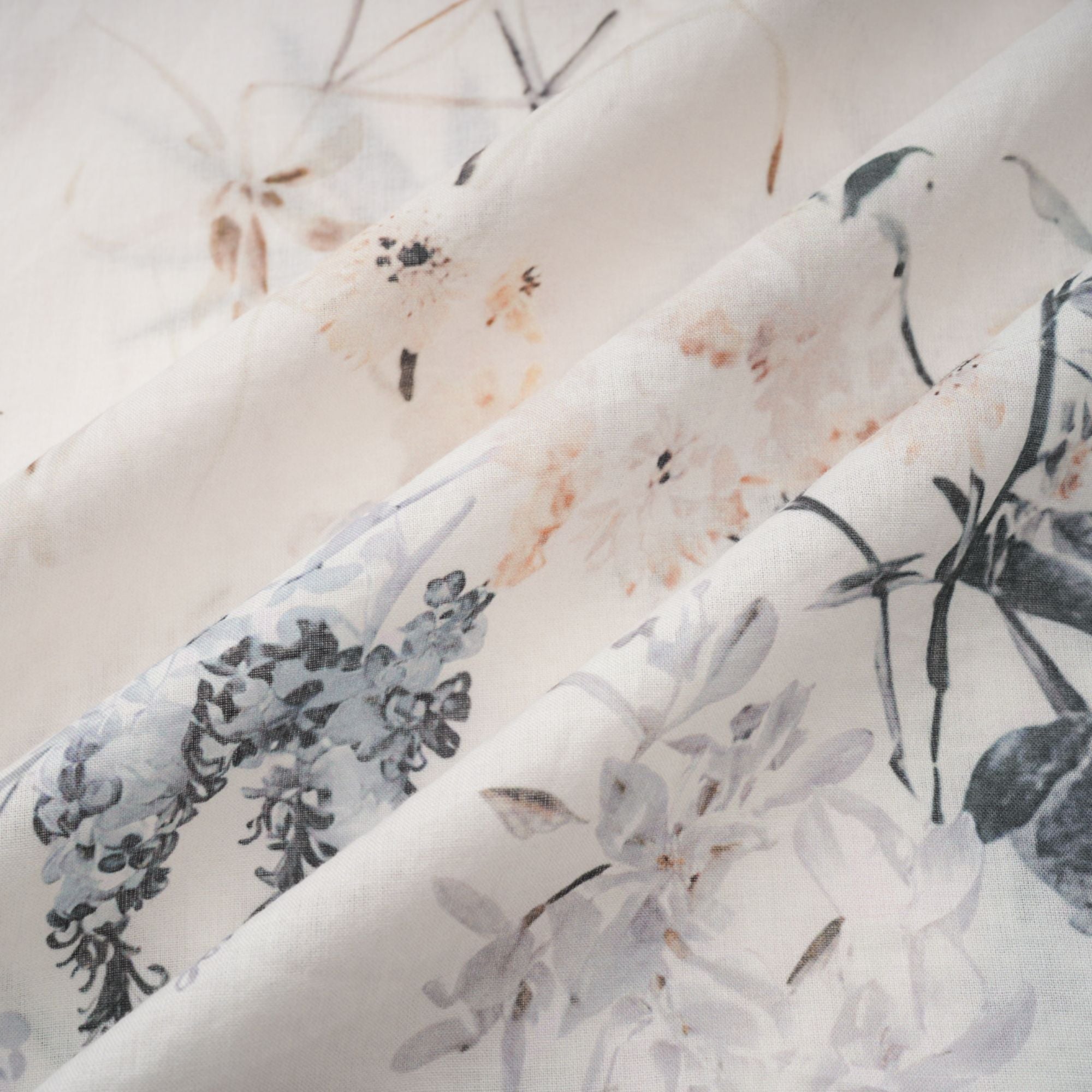 Héloïse White Floral Print Summer Midi Dress (Final Sale-US Only)