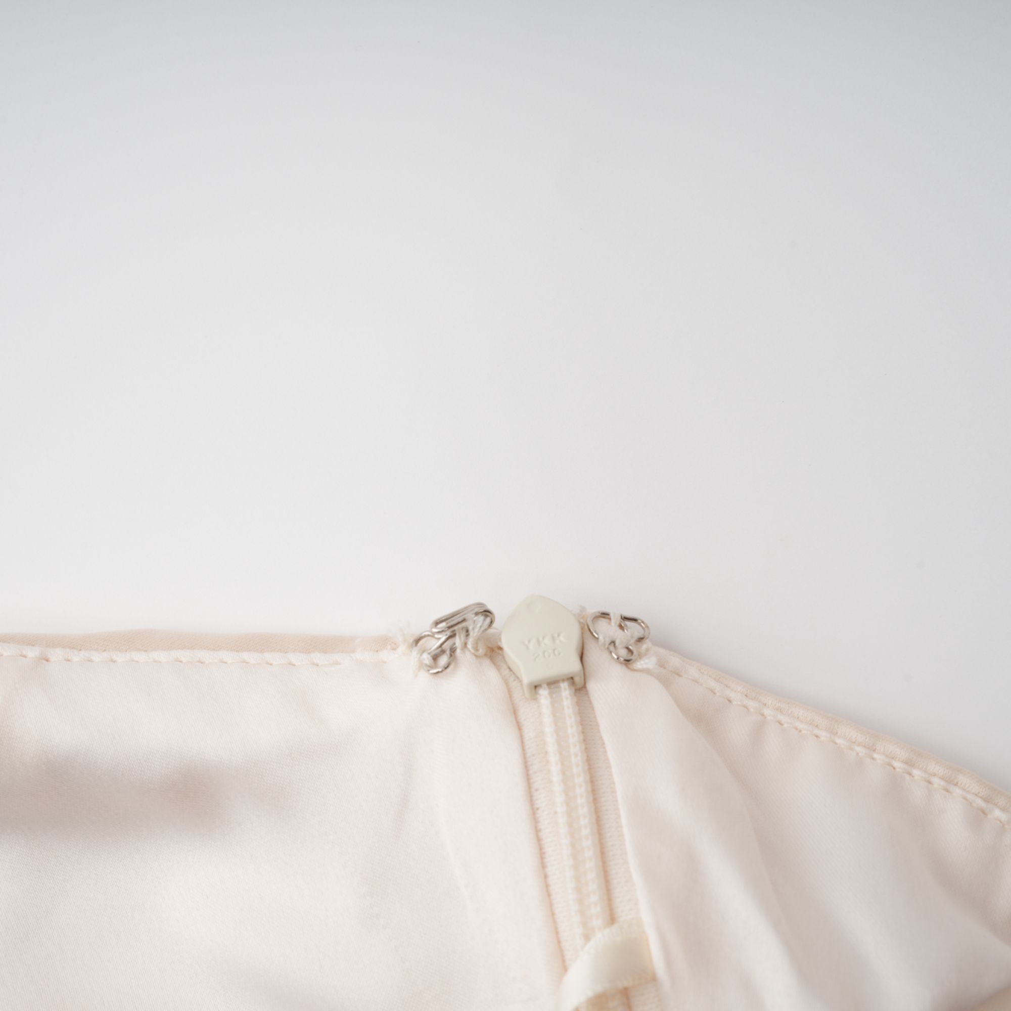 Thérèse neutral scarf-design satin maxi dress (Final Sale)