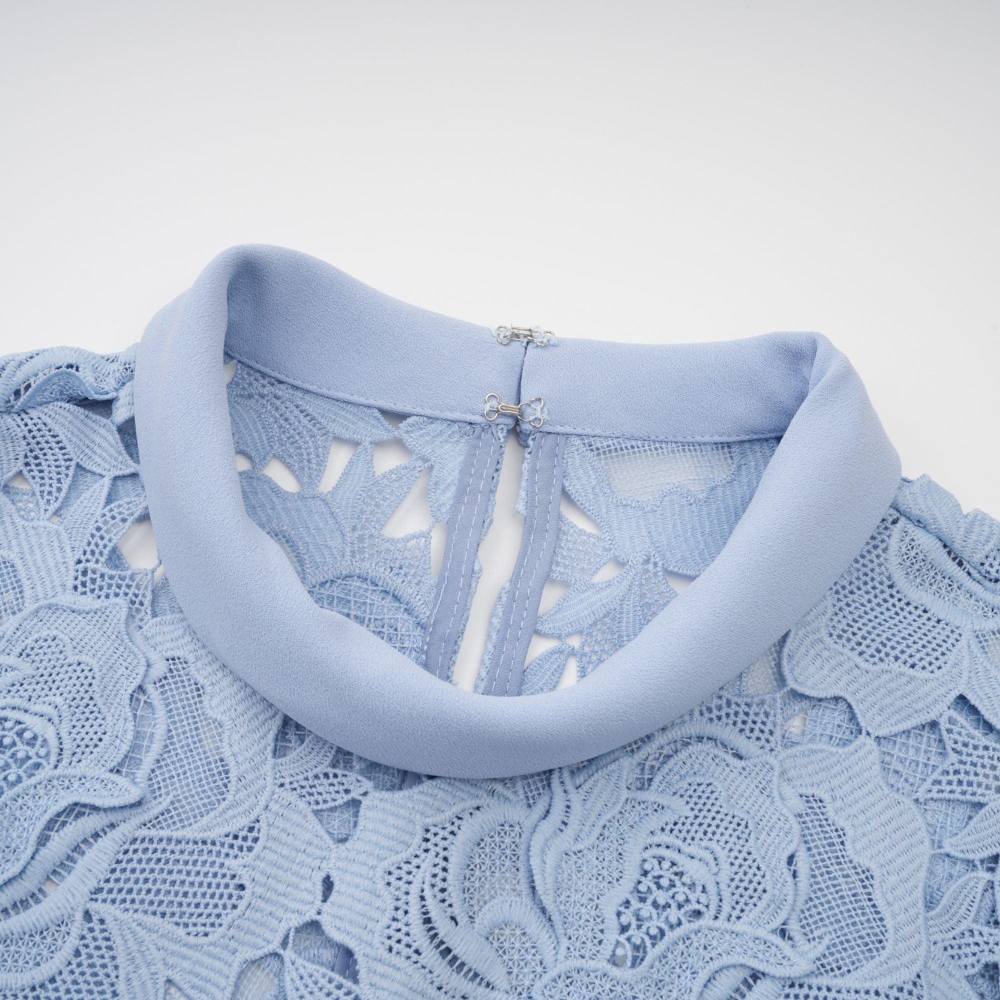 Aurore Blue Floral Appliqué Lace Midi Dress (Final Sale)