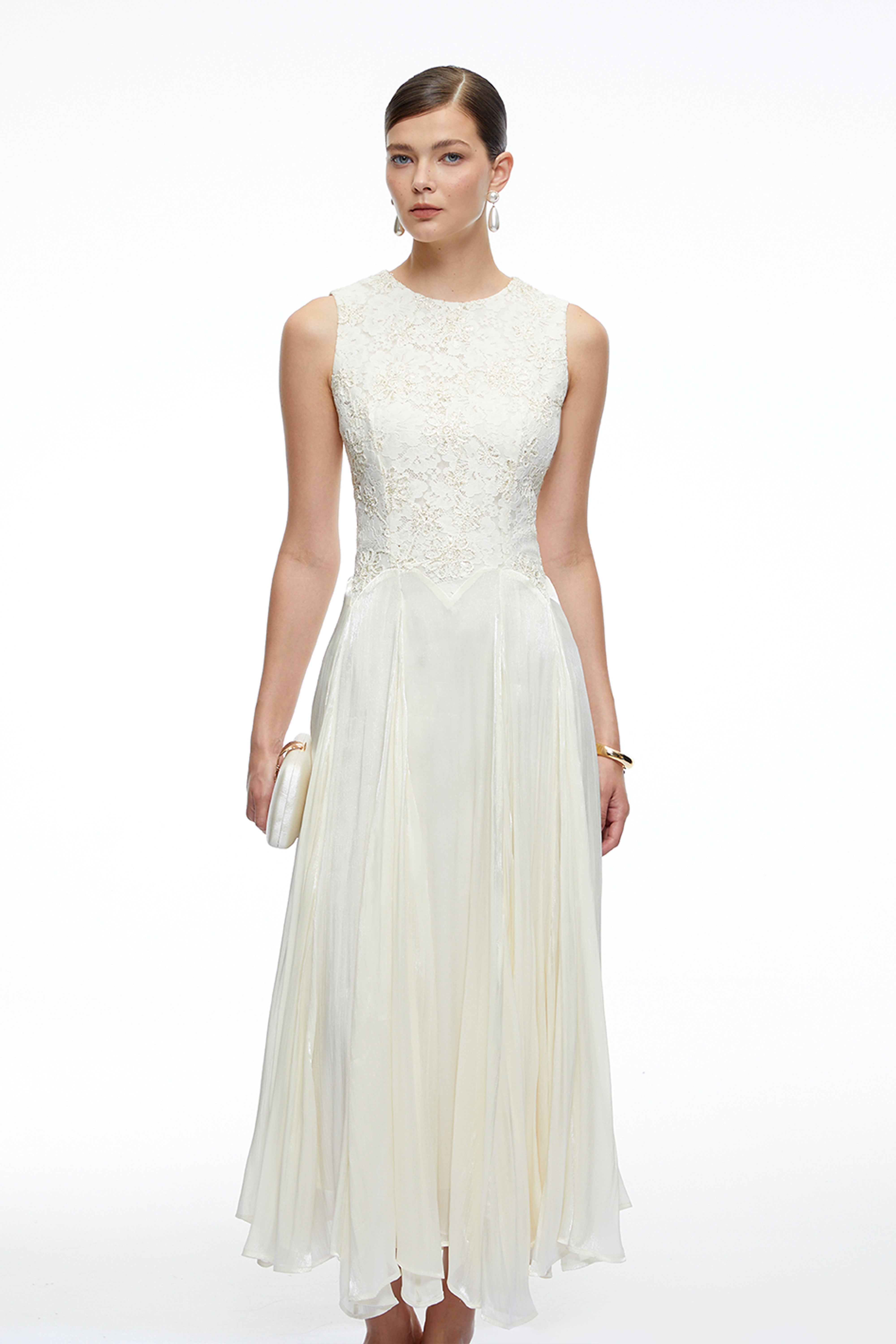 Elara White Sleeveless Round Neck Lace Midi Dress