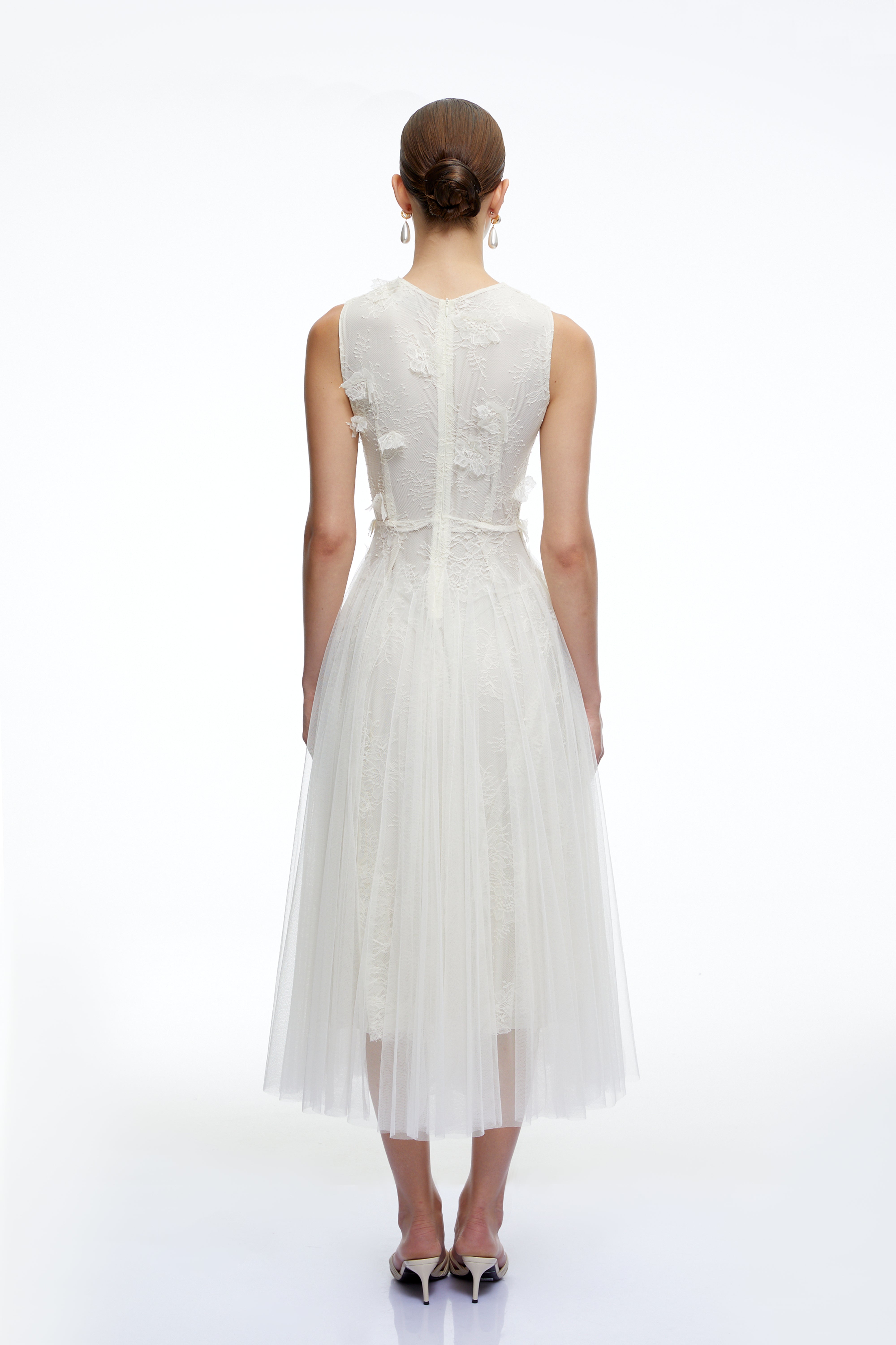 Marigold White Round Neck Midi Dress with 3D Florals