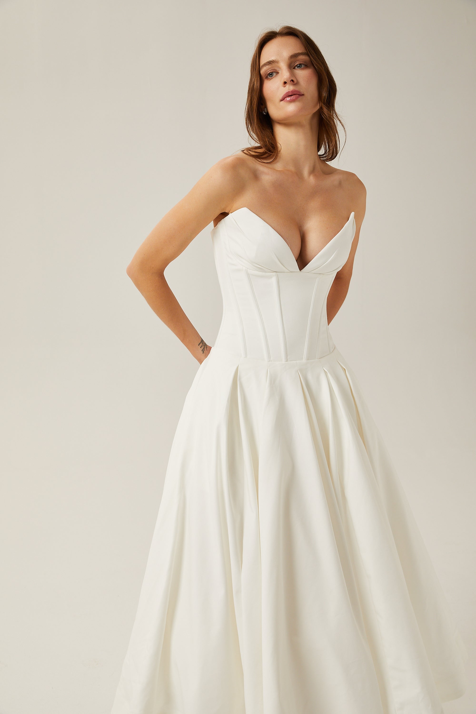 Katherine off-shoulder corset midi dress in White (Final Sale-US Only)