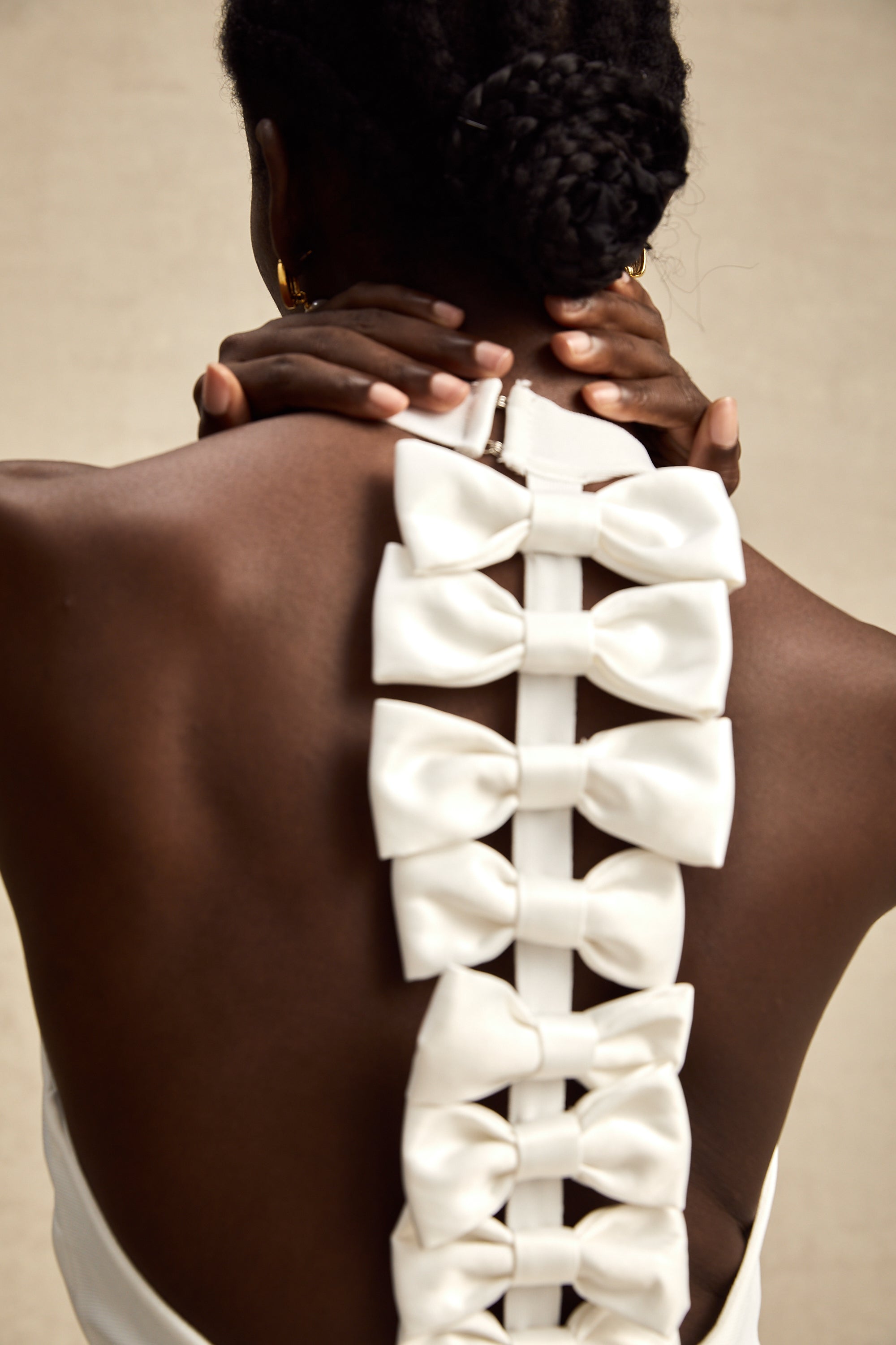 Capucine white oversize-bow bandage dress (Final Sale)