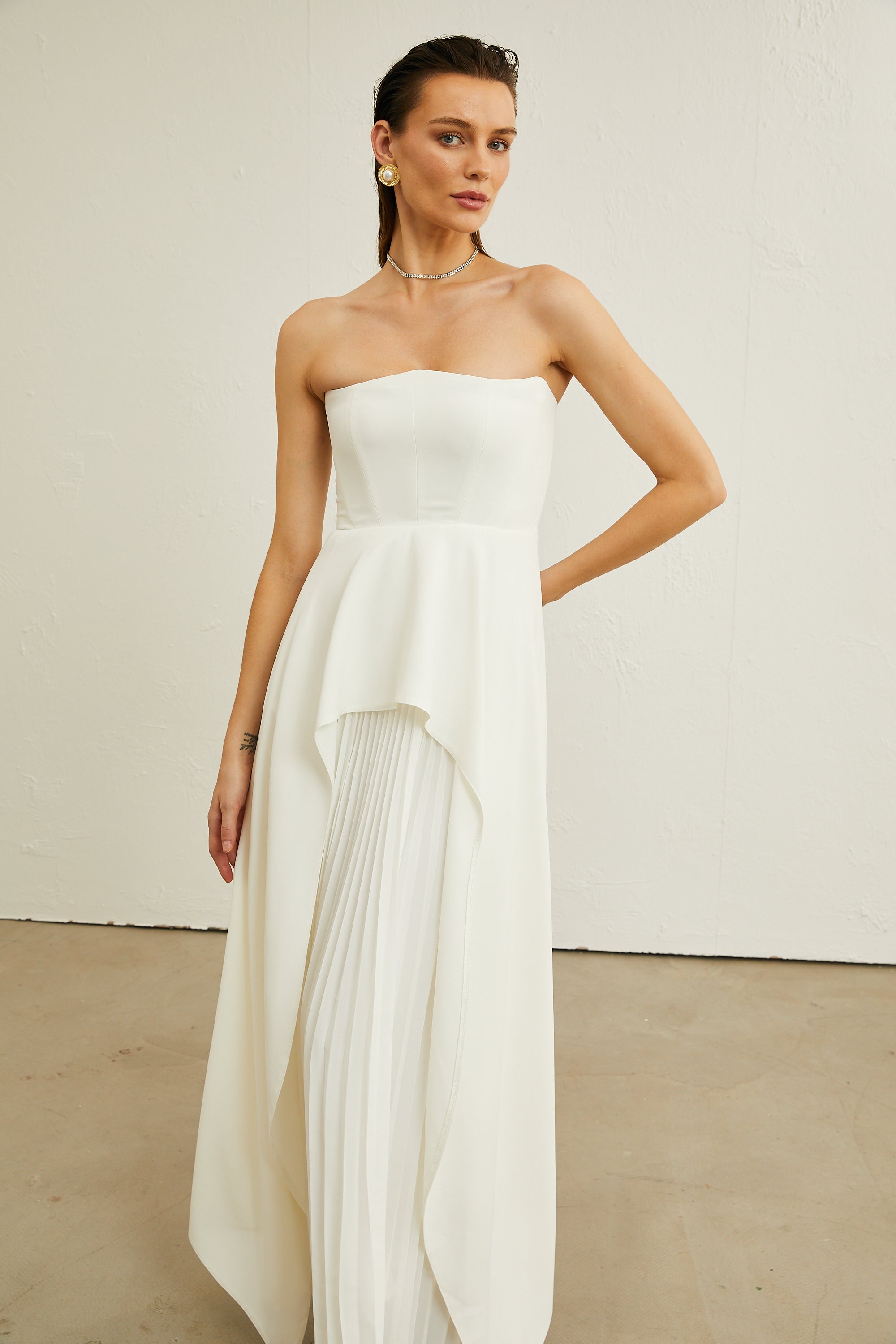 Vanessa white pleated off-shoulder maxi dress（Final Sale）