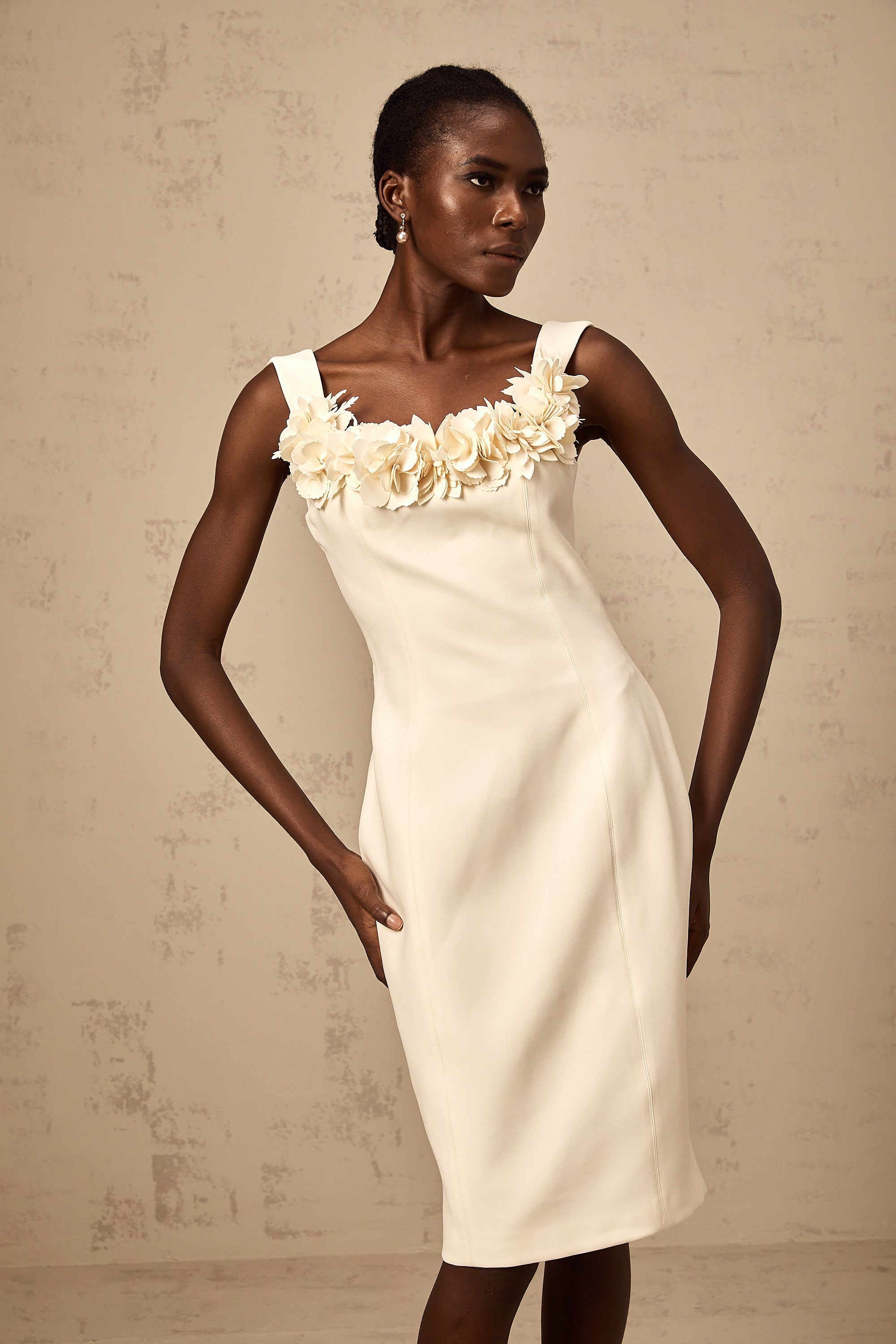 Vérane 3d-petal sleeveless midi dress (Final Sale)