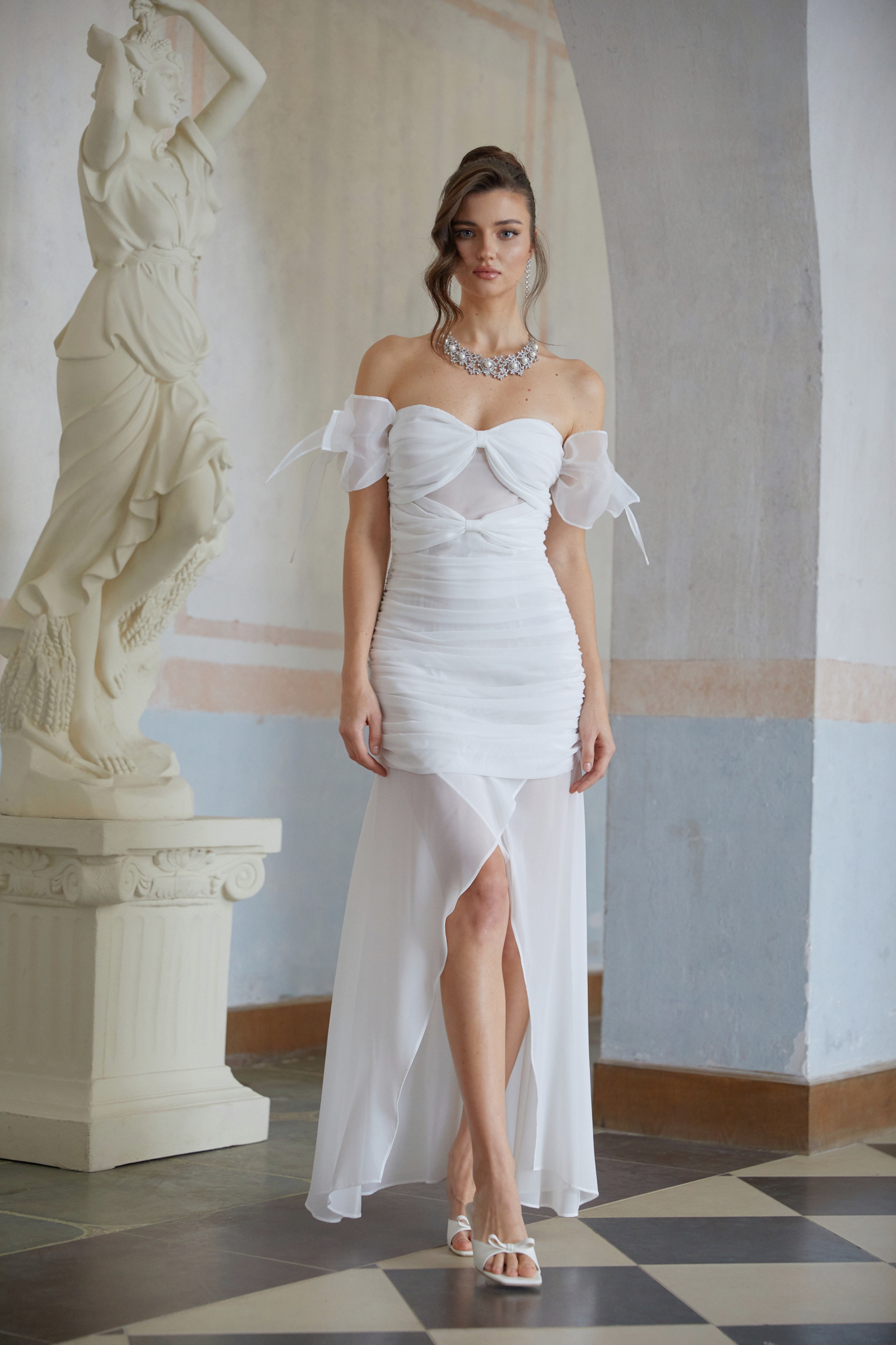 Brandusa White Bowknot Ruched Chiffon Midi Dress (Final Sale)
