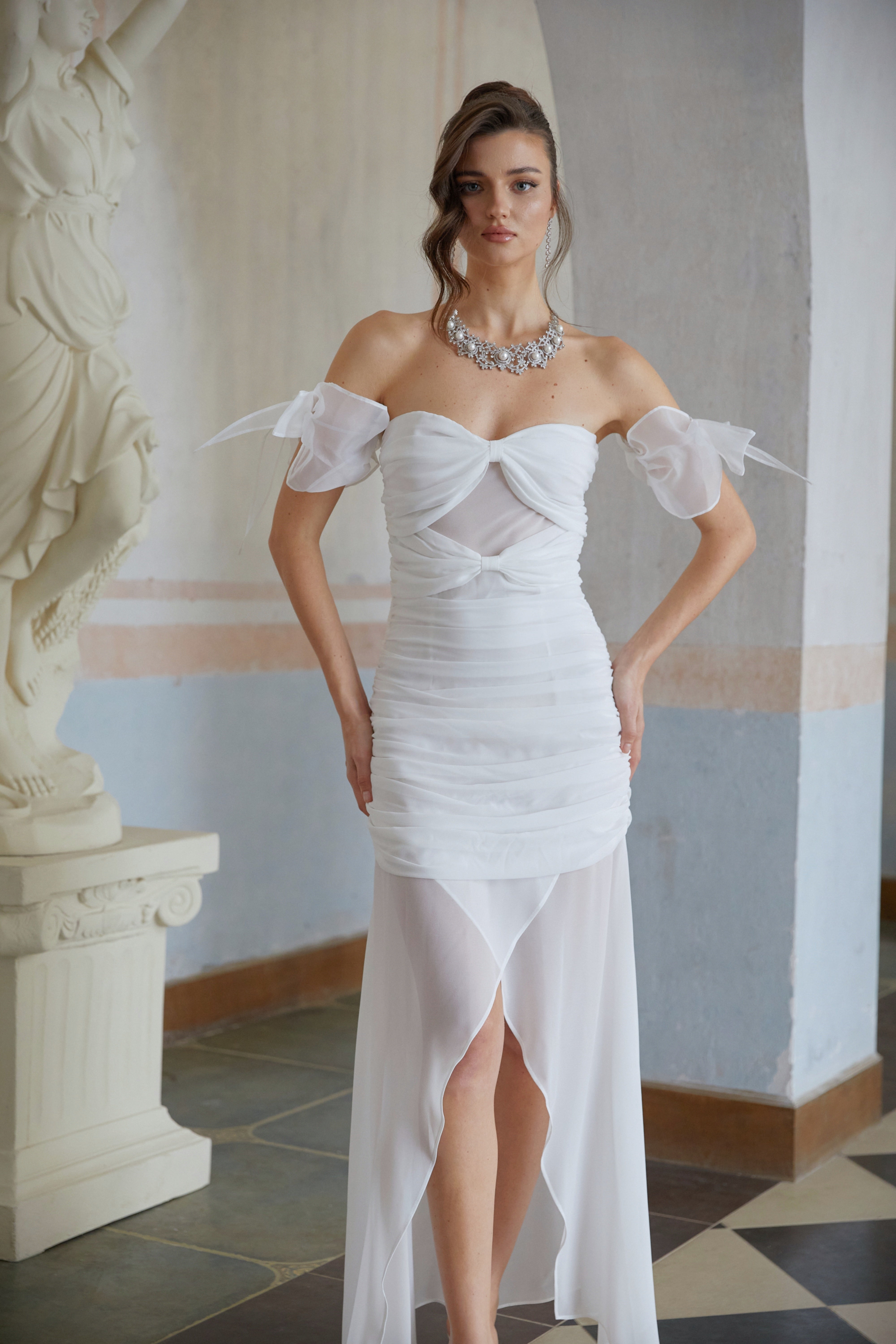 Brandusa White Bowknot Ruched Chiffon Midi Dress (Final Sale)