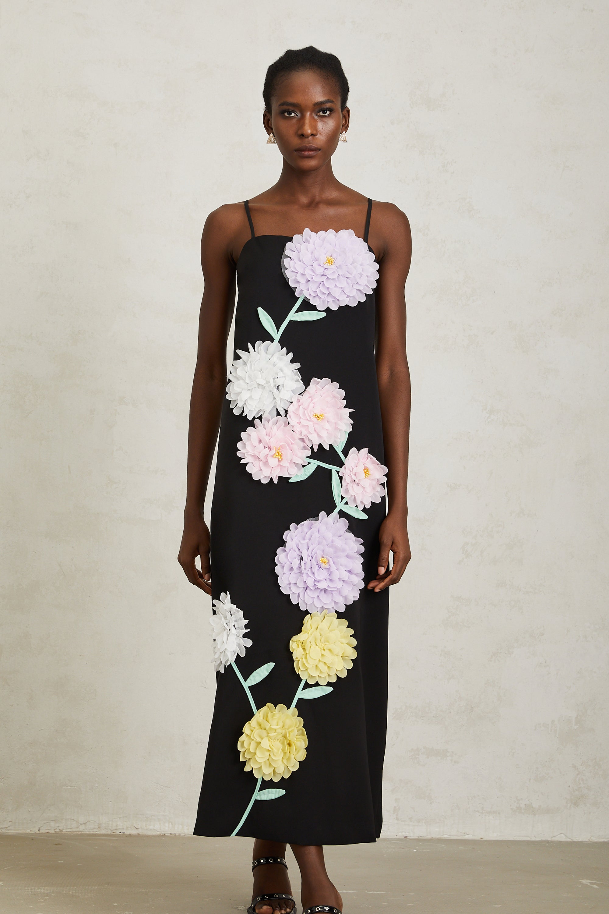 Véronique Black 3D Petal Sleeveless Midi Dress (Final Sale-US Only)