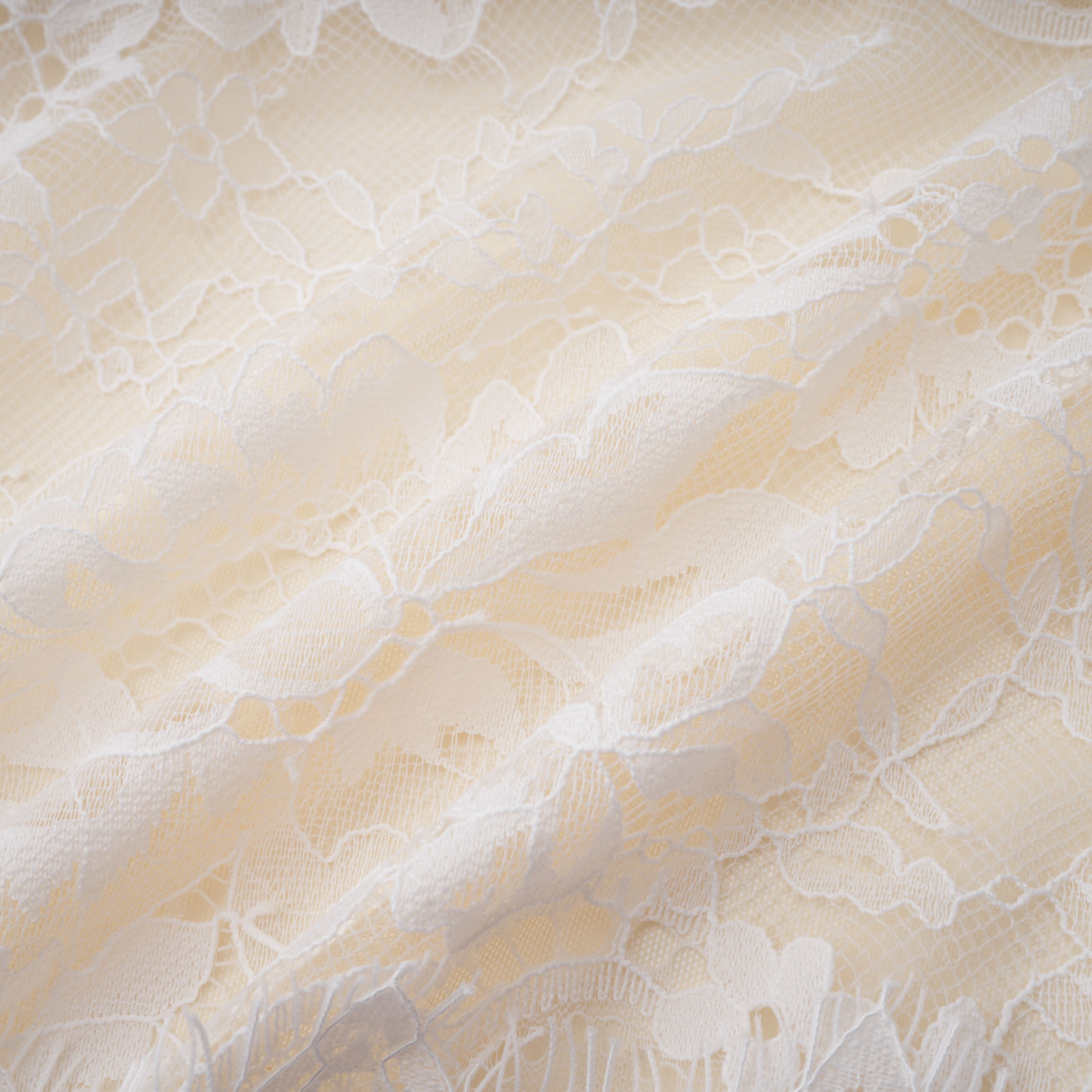 Adèle White Puff Floral Blouse & Mermaid Skirt Set