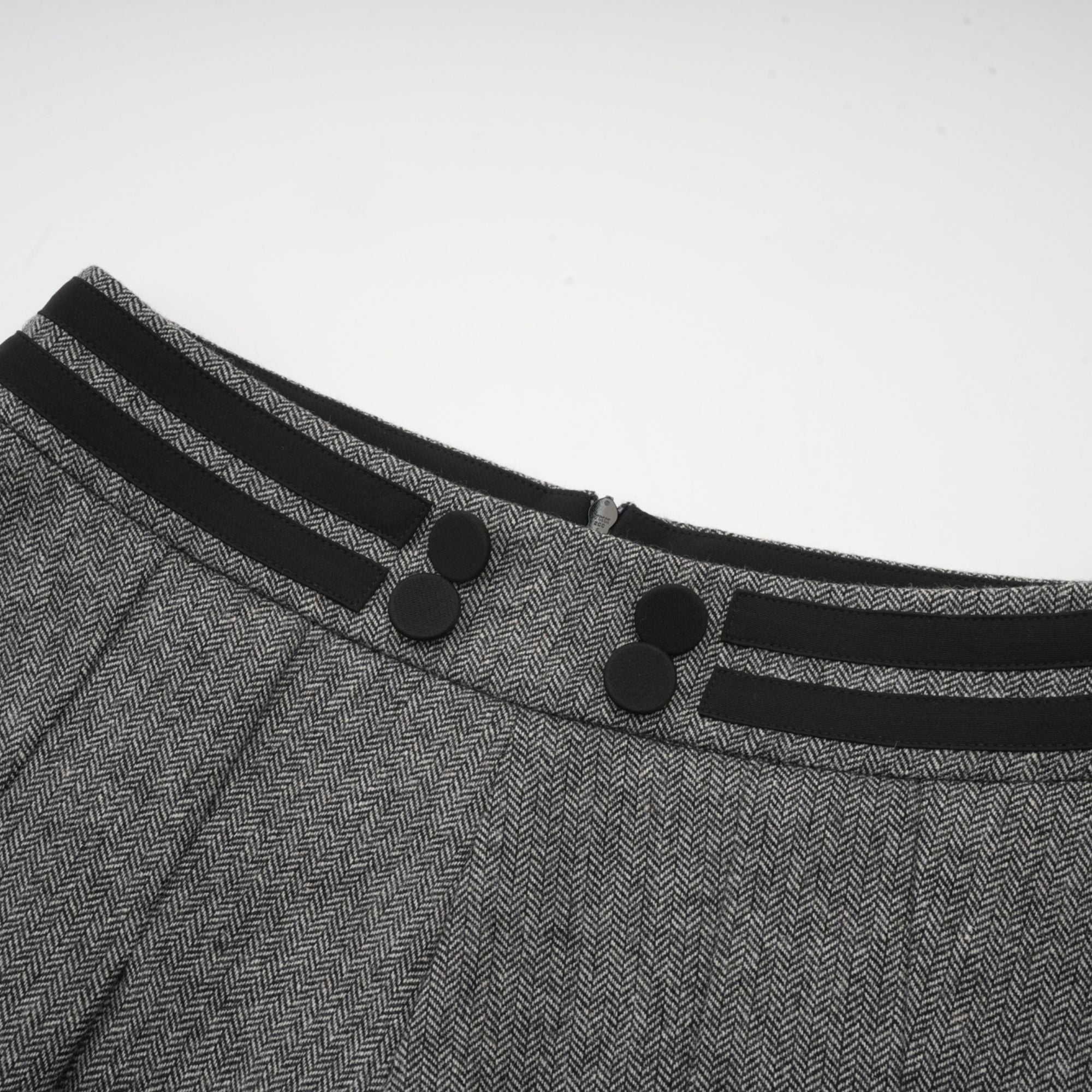 Agathe Grey Herringbone Top & Shorts Matching Set