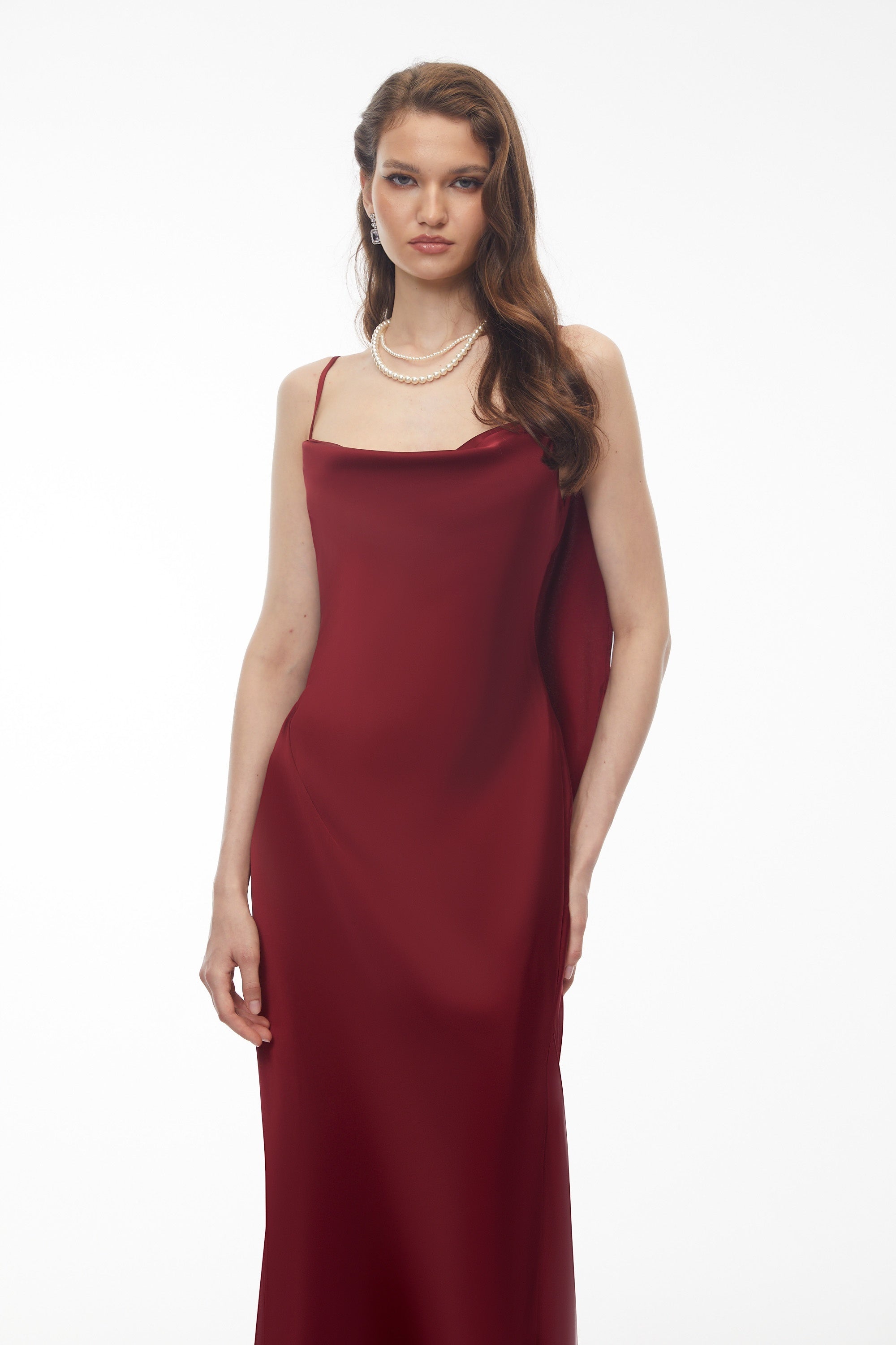 Antónia Red Crew Neck Backless Maxi Dress (Final Sale)